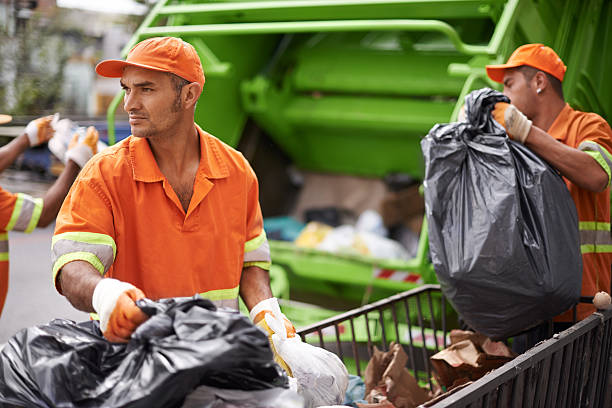 Best Retail Junk Removal  in St Charles, MI